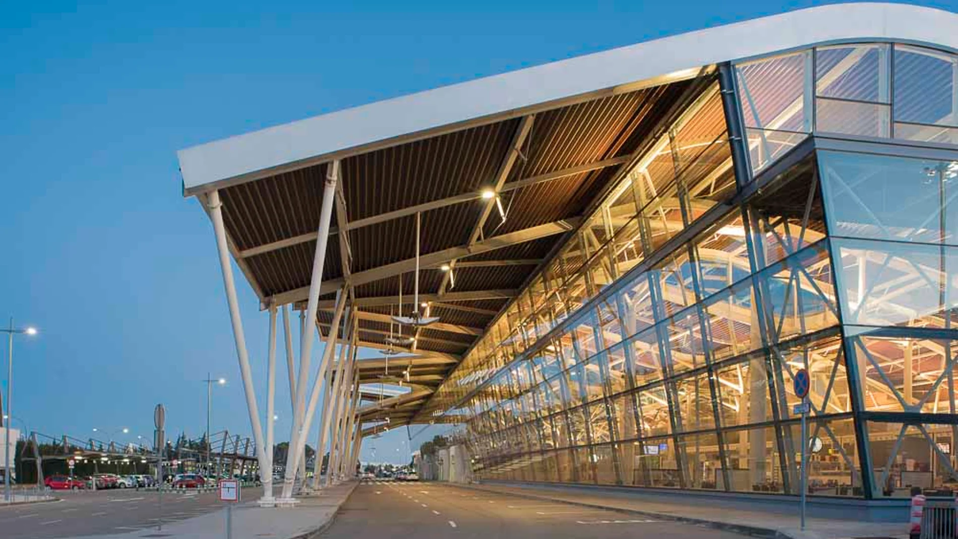 Aeropuerto de Zaragoza Aeropuerto de Zaragoza