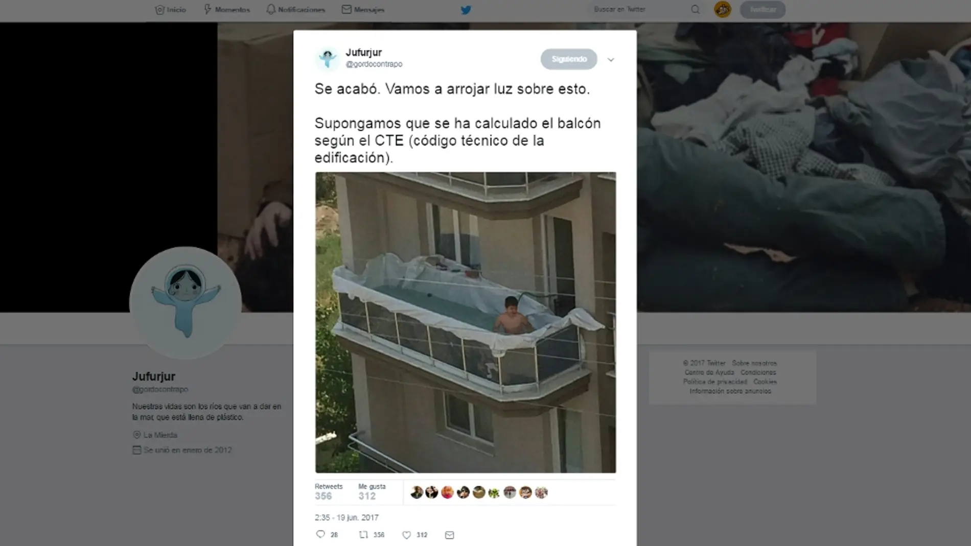 balconpiscina.jpg