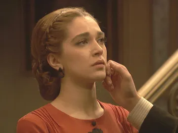 Julieta y Prudencio comparten su primer momento a solas Julieta y Prudencio comparten su primer momento a solas