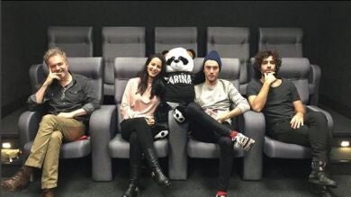Los protagonistas de 'Fariña' viven el estreno en redes sociales