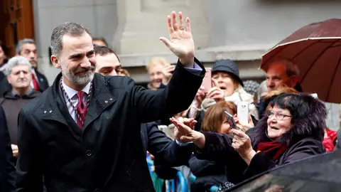 Felipe VI venera por primera vez como rey la imagen del Cristo de Medinaceli Felipe VI venera por primera vez como rey la imagen del Cristo de Medinaceli