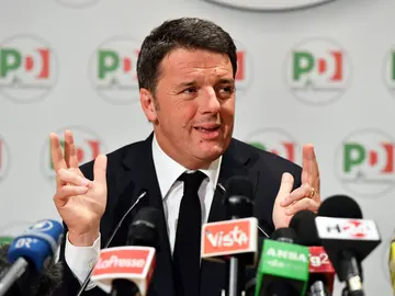 Renzi presenta la dimisión tras la derrota en las elecciones de Italia Renzi presenta la dimisión tras la derrota en las elecciones de Italia