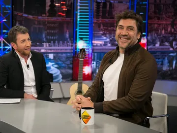 Javier Bardem: "En 'Loving Pablo' el viaje más heavy lo hace Penélope Cruz" Javier Bardem: "En 'Loving Pablo' el viaje más heavy lo hace Penélope Cruz"