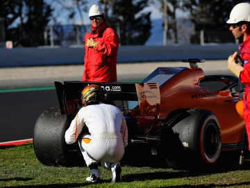 Vandoorne ve la parte trasera del McLaren