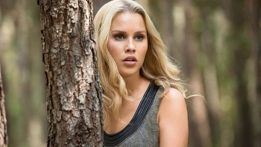 Claire Holt en 'Crónicas vampíricas' y 'Los originales' Claire Holt en 'Crónicas vampíricas' y 'Los originales'