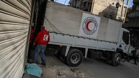 Voluntarios de la Media Luna Roja Voluntarios de la Media Luna Roja