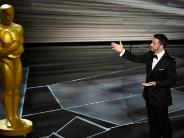 Jimmy Kimmel presentando los Oscar