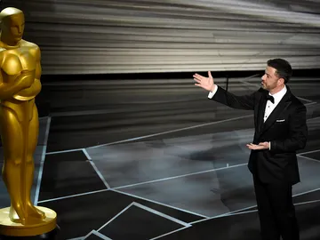 Jimmy Kimmel presentando los Oscar Jimmy Kimmel presentando los Oscar