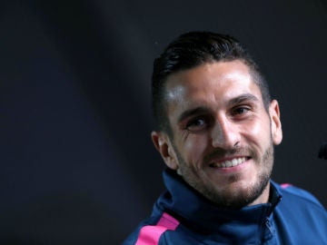 Koke, sonriente