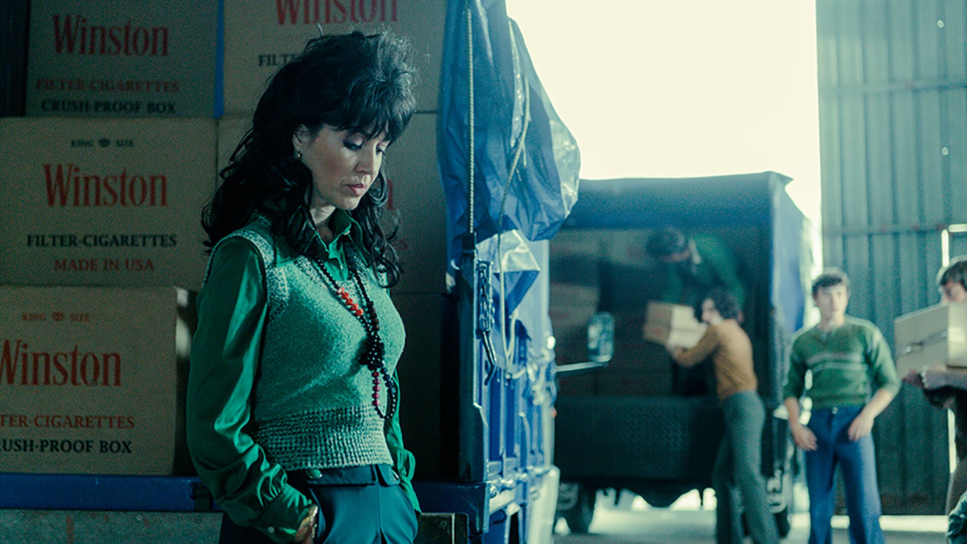 Esther Lago descubre que el cargamento de Sito Mi&ntilde;anco es coca&iacute;na y no tabaco