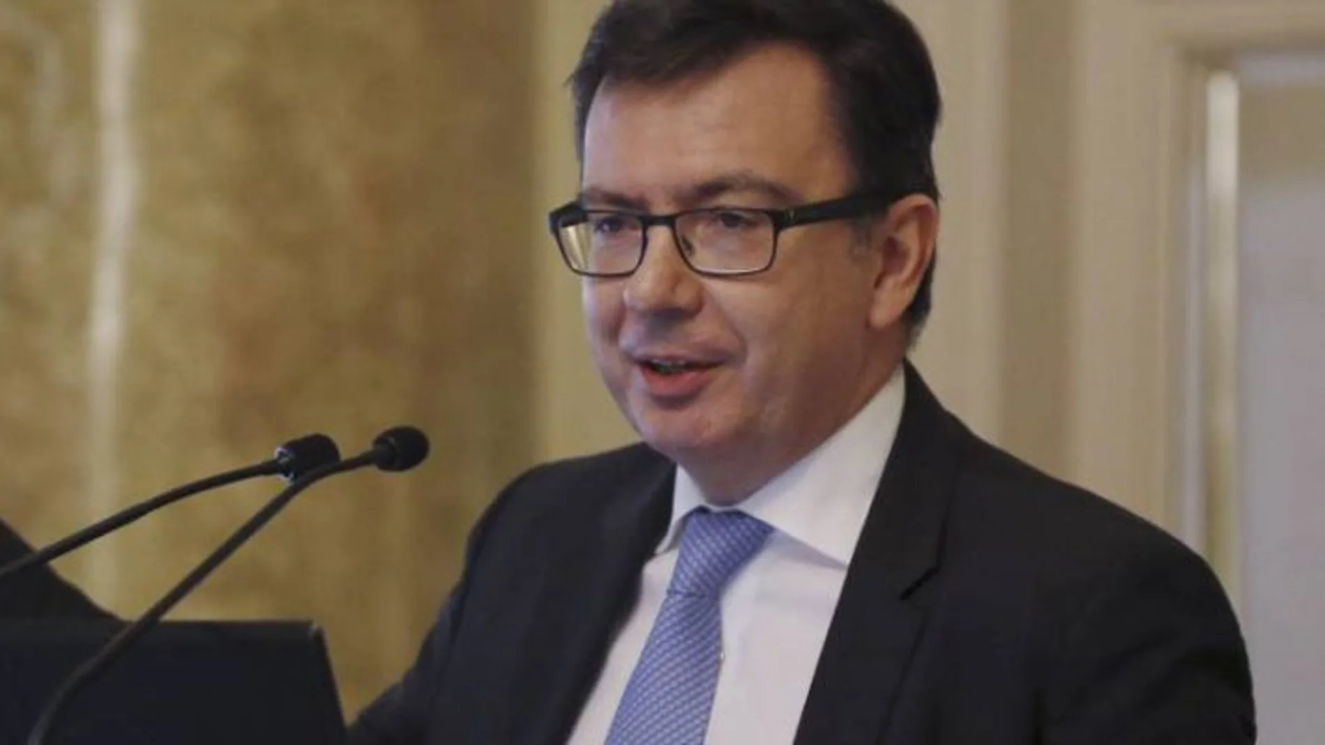 El nuevo ministro, Ramón Escolano El nuevo ministro, Ramón Escolano