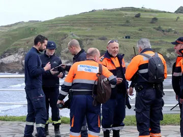 Bomberos del Servicio de Emergencias del Principado de Asturias (Archivo) Bomberos del Servicio de Emergencias del Principado de Asturias (Archivo)