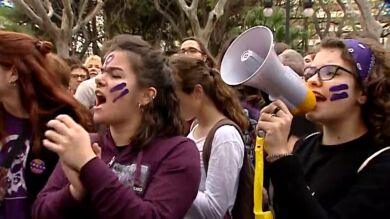 La educación, fundamental para conseguir la igualdad: los estudiantes se suman a la huelga por el Día de la Mujer