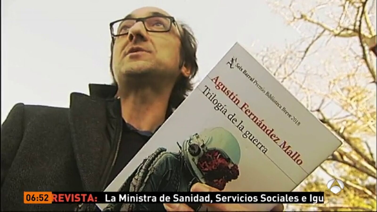 Agustí­n Fernández Mallo presenta su 'Trilogí­a de la guerra': 