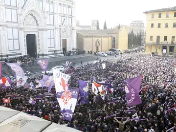Multitudinario funeral para despedir a Astori en Florencia Multitudinario funeral para despedir a Astori en Florencia