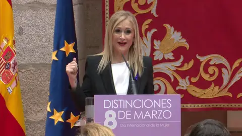 Cifuentes dice respetar todas las posturas sobre huelga "incluso" la de Rajoy Cifuentes dice respetar todas las posturas sobre huelga "incluso" la de Rajoy