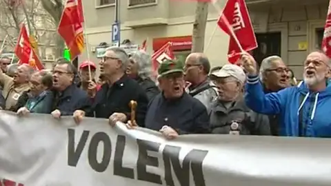Protesta de pensionistas en Barcelona Protesta de pensionistas en Barcelona