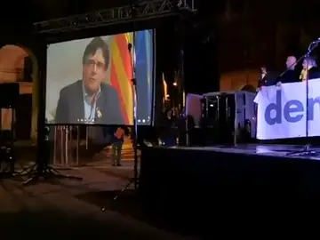 Carles Puigdemont, por videoconferencia Carles Puigdemont, por videoconferencia