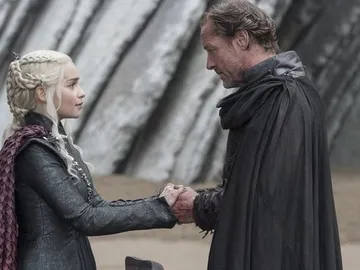 Reencuentro entre Daenerys Targaryen y Ser Jorah Mormont Reencuentro entre Daenerys Targaryen y Ser Jorah Mormont