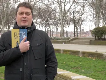 El extraño y sorprendente vídeo con el que Manuel Bartual nos presenta su primera novela El extraño y sorprendente vídeo con el que Manuel Bartual nos presenta su primera novela