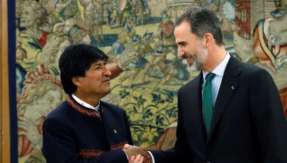 Evo Morales junto al Rey Felipe VI