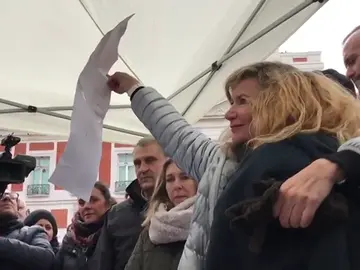 La madre de Diana Quer, sobre la prisión permanente revisable: "¿Cuántas muertes en frío hacen falta mas para que no se legisle en caliente?" La madre de Diana Quer, sobre la prisión permanente revisable: "¿Cuántas muertes en frío hacen falta mas para que no se legisle en caliente?"
