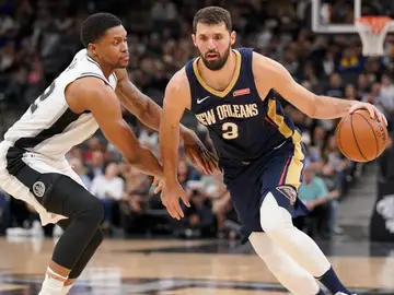 Mirotic, con los Pelicans Mirotic, con los Pelicans