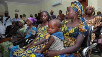 Fotografía de archivo de algunas de las niñas de Chibok secuestradas y posteriormente liberadas en Abuja