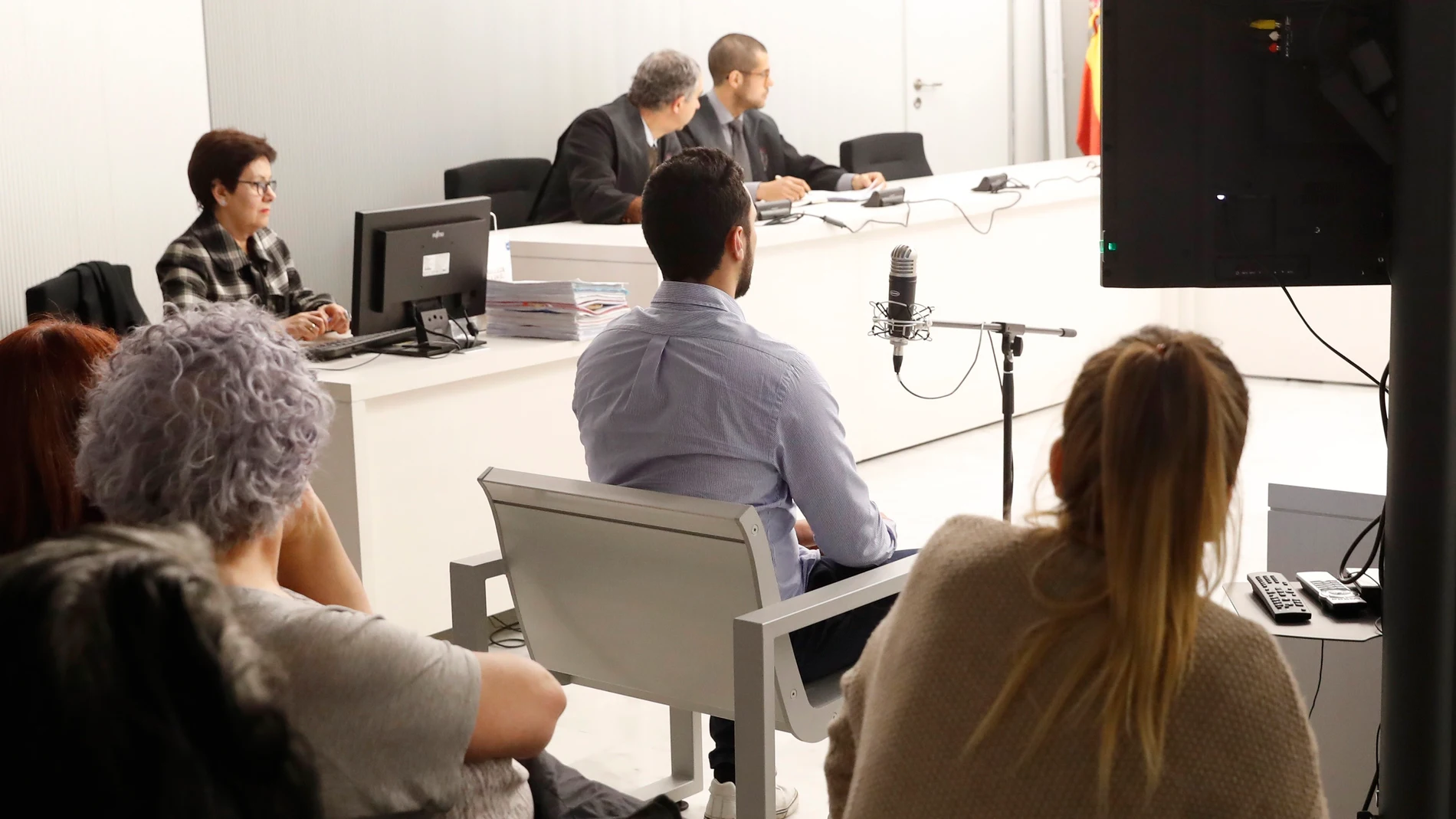 Valtonyc tiene 3 días para pedir que suspendan su condena o entrará en cárcel Valtonyc tiene 3 días para pedir que suspendan su condena o entrará en cárcel