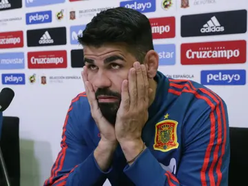 Diego Costa en rueda de prensa Diego Costa en rueda de prensa