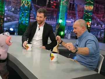 Trancas y Barrancas someten a Antonio Banderas en ‘El Hormiguero 3.0’ a las preguntas jamás reveladas Trancas y Barrancas someten a Antonio Banderas en ‘El Hormiguero 3.0’ a las preguntas jamás reveladas