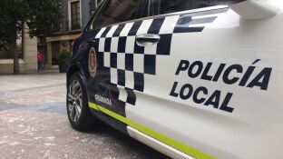 Coche de la Polic&iacute;a Local 