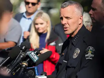 El jefe de Policía de Austin, Brian Manley, se dirige a los medios en Austin, Texas El jefe de Policía de Austin, Brian Manley, se dirige a los medios en Austin, Texas