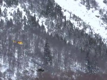 Dos muertos y un herido grave al atraparles un alud en el Vall d'Aran Dos muertos y un herido grave al atraparles un alud en el Vall d'Aran