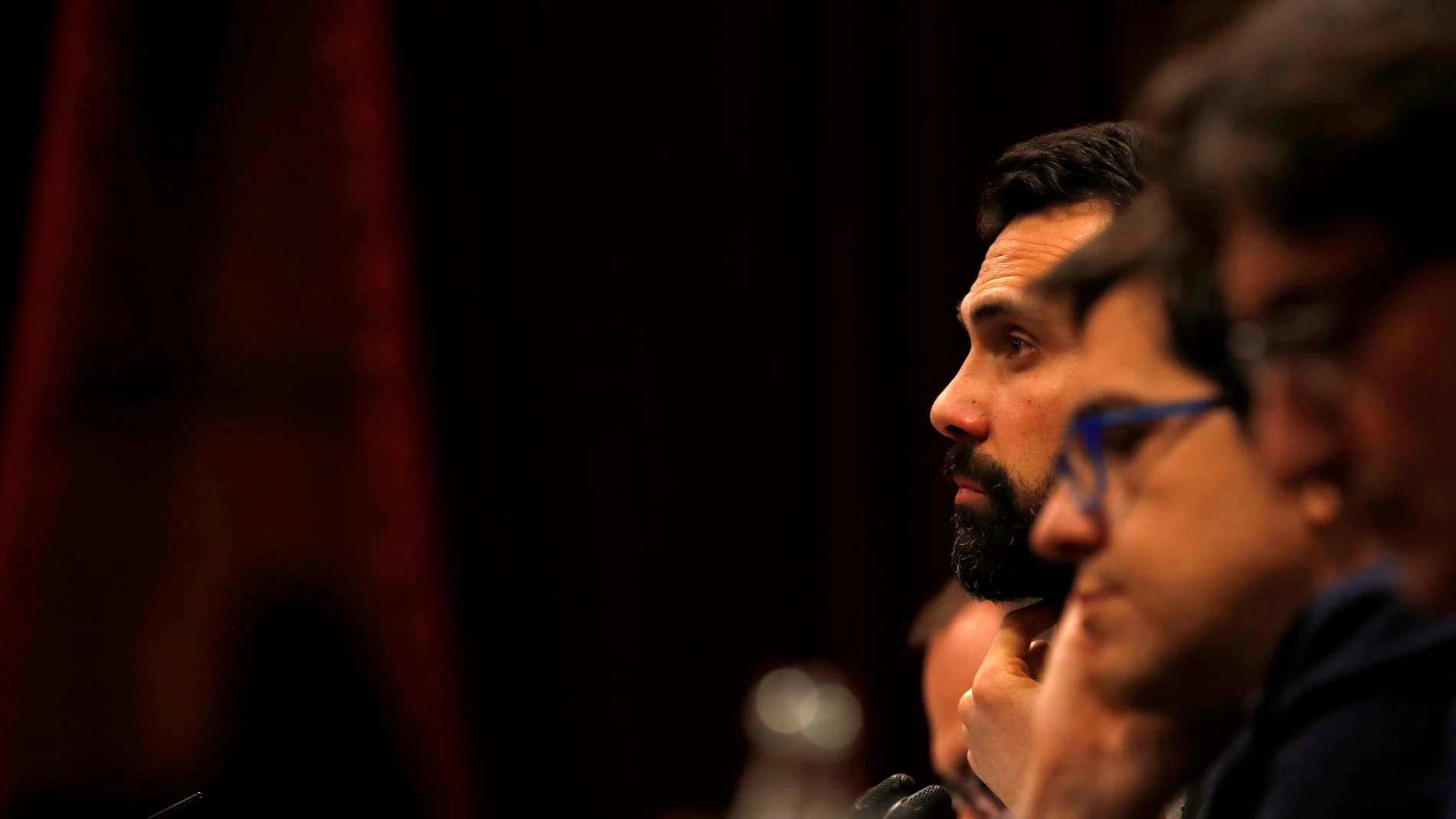 El presidente del Parlament, Roger Torrent,durante el pleno de investidura El presidente del Parlament, Roger Torrent,durante el pleno de investidura