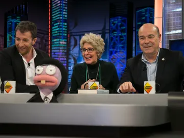 Trancas y Barrancas juegan a los ritos funerarios con Concha Velasco y Antonio Resines en 'El Hormiguero 3.0' Trancas y Barrancas juegan a los ritos funerarios con Concha Velasco y Antonio Resines en 'El Hormiguero 3.0'