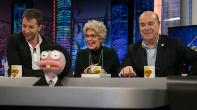 Trancas y Barrancas juegan a los ritos funerarios con Concha Velasco y Antonio Resines en 'El Hormiguero 3.0'