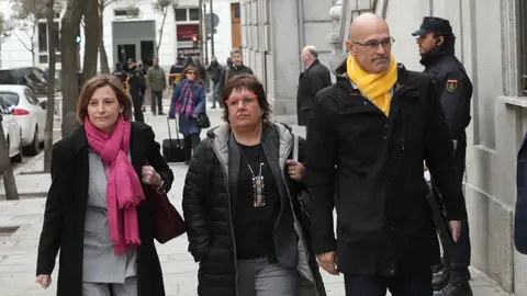 Forcadell, Bassa y Romeva a su llegada al Supremo Forcadell, Bassa y Romeva a su llegada al Supremo