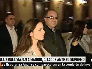 Turull abandona el Parlament tras la investidura fallida Turull abandona el Parlament tras la investidura fallida