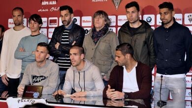Los jugadores del Albacete mandan su apoyo a Pelayo en su vuelta a los entrenamientos