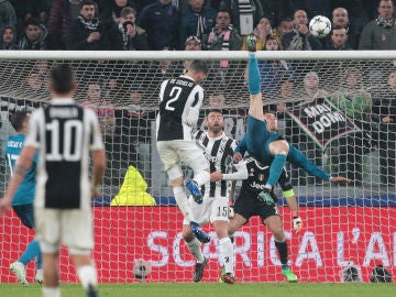 Cristiano Ronaldo anota de chilena en el Juventus Stadium