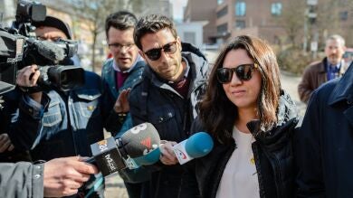 Puigdemont recibe en la cárcel al vicepresidente del Parlamento catalán y a su esposa