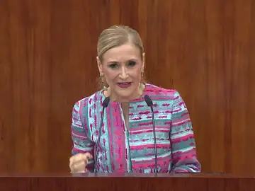 Cifuentes: "Ni mi currículum ni mis calificaciones han sido falsificadas ni falseadas" Cifuentes: "Ni mi currículum ni mis calificaciones han sido falsificadas ni falseadas"