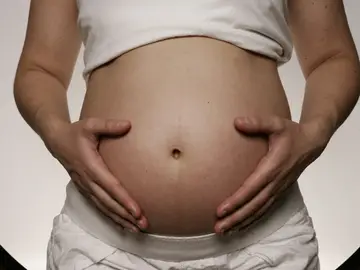 Foto genérica de una mujer embarazada Foto genérica de una mujer embarazada