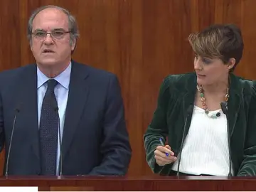 PSM y Podemos piden explicaciones a Cristina Cifuentes PSM y Podemos piden explicaciones a Cristina Cifuentes