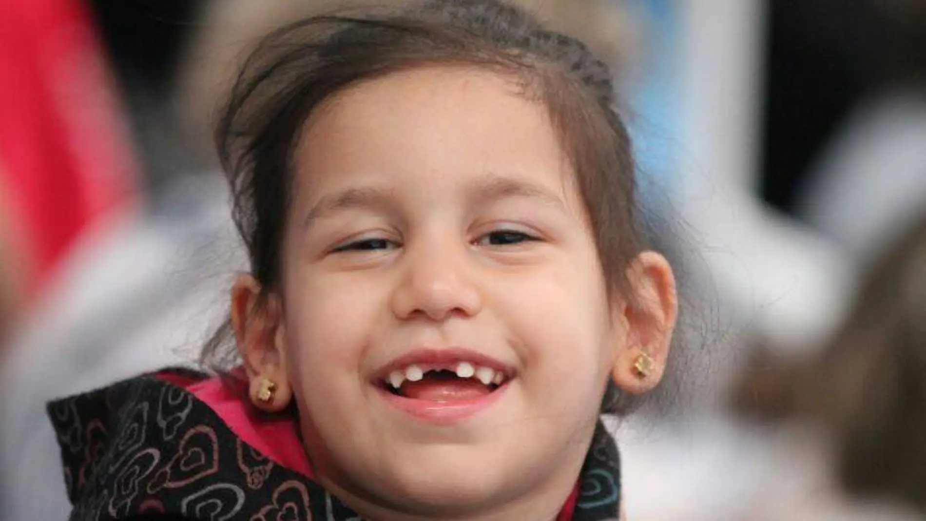 Nahir, la niña con parálisis cerebral Nahir, la niña con parálisis cerebral