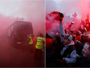 El autobús del City, a su llegada a Anfield El autobús del City, a su llegada a Anfield