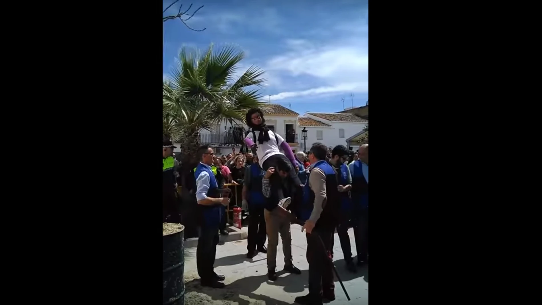Quema del Judas en Coripe Quema del Judas en Coripe