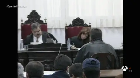 Los momentos más recordados del juicio de la 'operación Nécora': "Le di dos tortas y una patada en el trasero" Los momentos más recordados del juicio de la 'operación Nécora': "Le di dos tortas y una patada en el trasero"