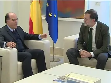 Rajoy recibe al presidente del Parlamento venezolano en Moncloa Rajoy recibe al presidente del Parlamento venezolano en Moncloa